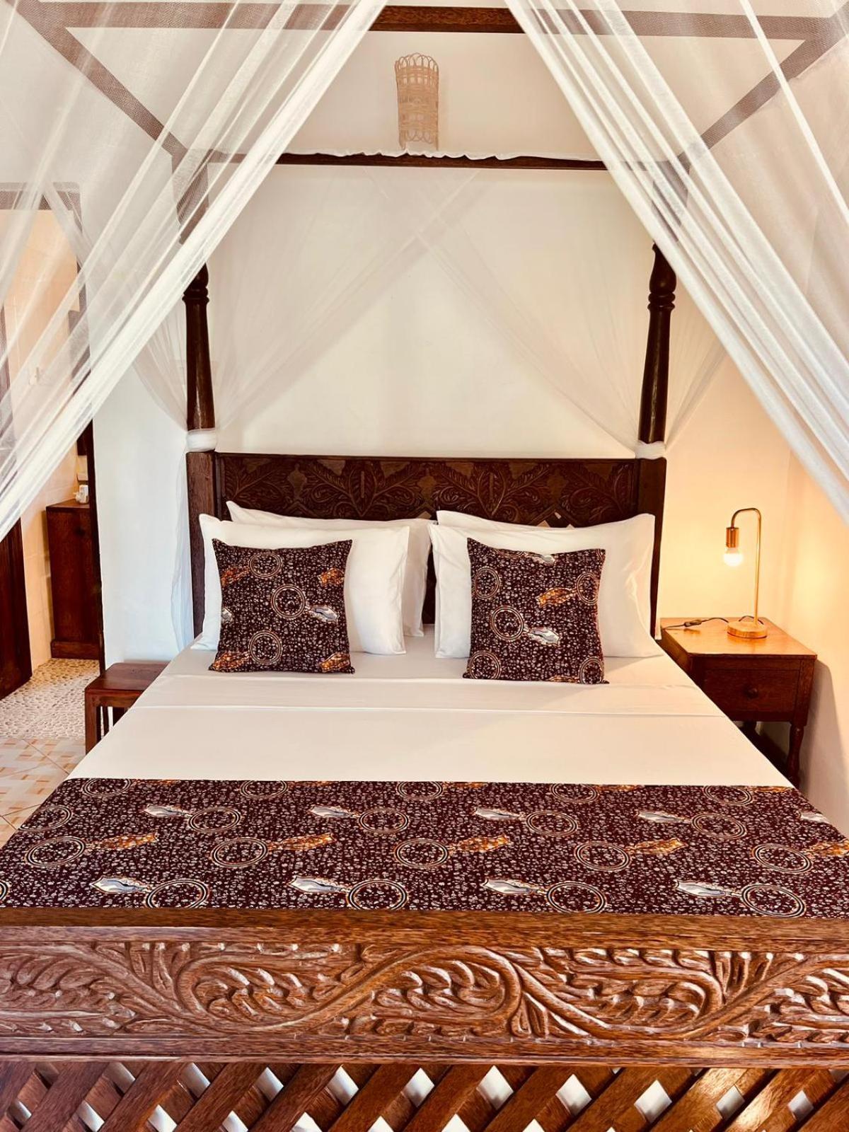 Helwas Zanzibar Beach Hotel Bwejuu Exterior photo